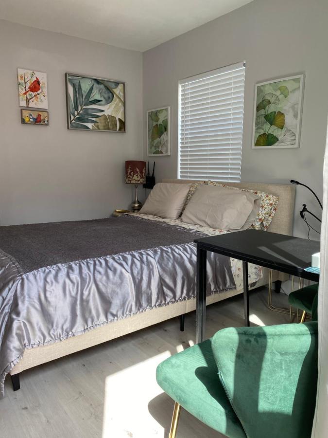 Cozy Studio Near Atlantic Ave W/Private Patio Appartement Delray Beach Buitenkant foto