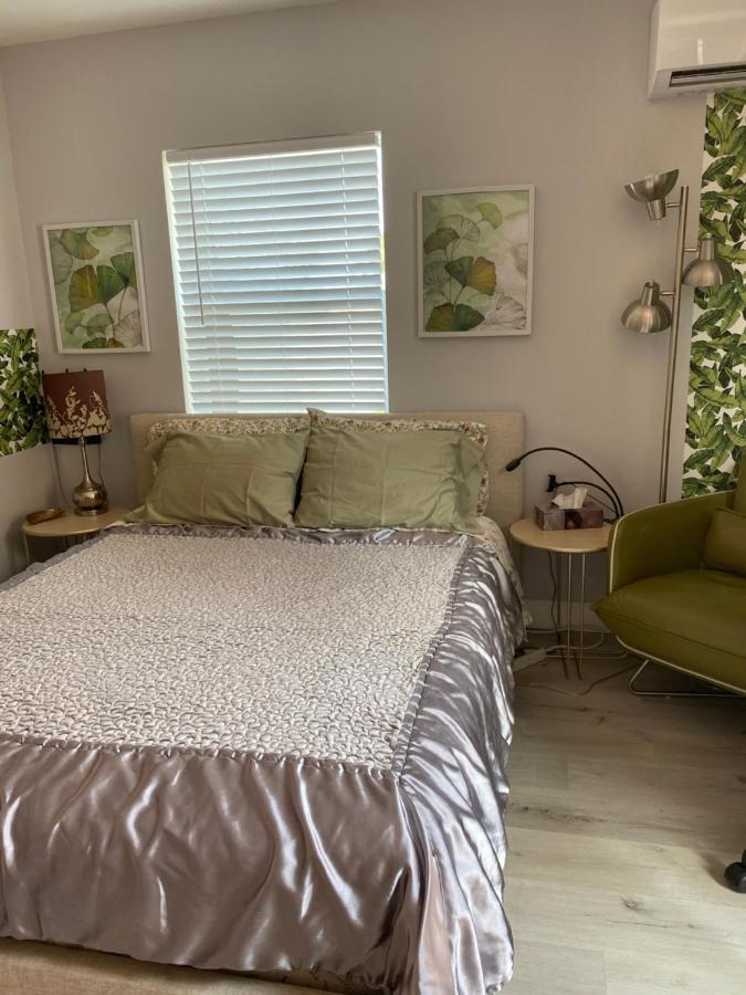 Cozy Studio Near Atlantic Ave W/Private Patio Appartement Delray Beach Buitenkant foto